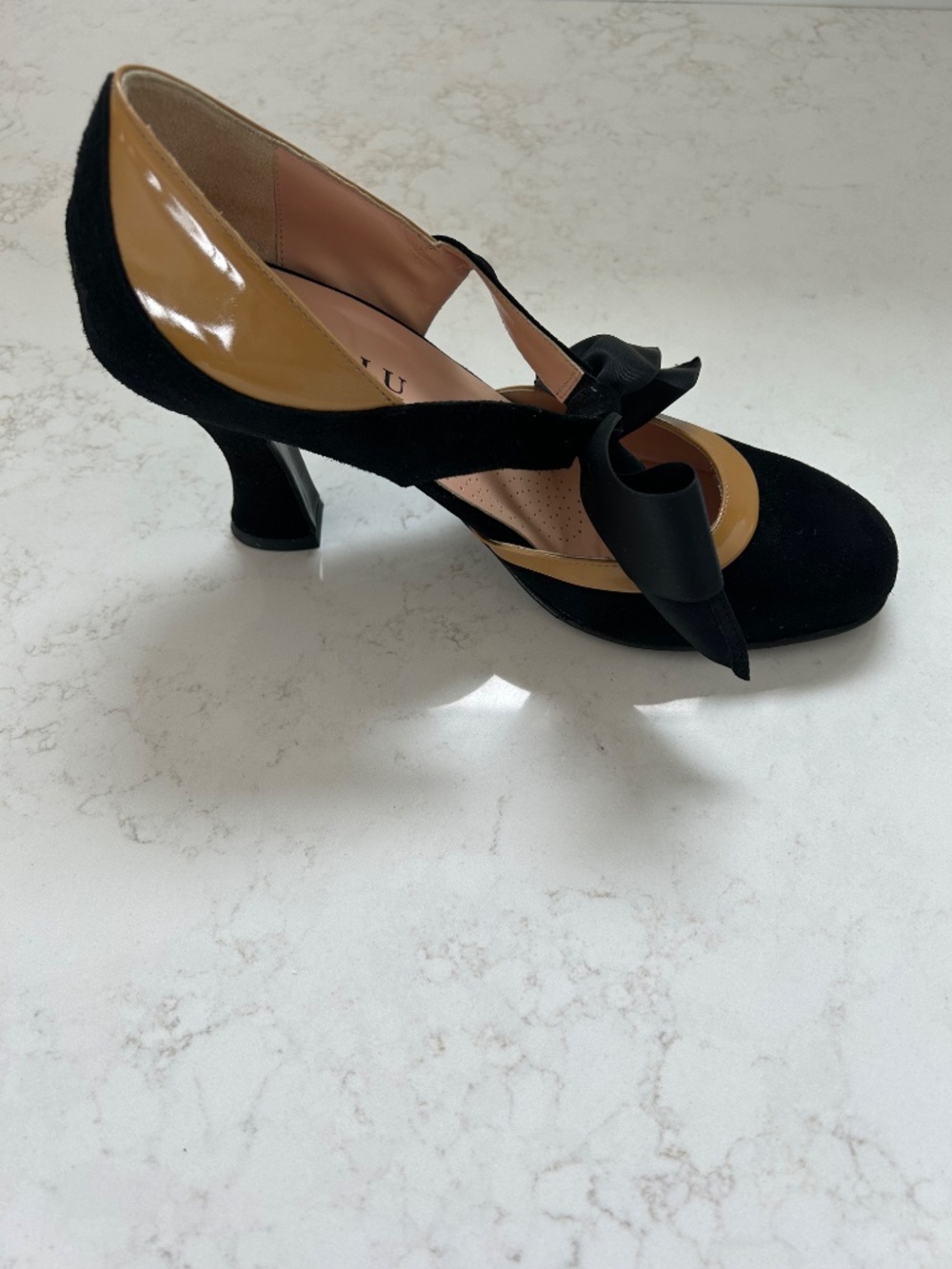 Anyi Lu JOLIE Black and (Blush) Tan Heels with Bow • Sz 40 (US 9- 9.5)Worn Once - Picture 8 of 8